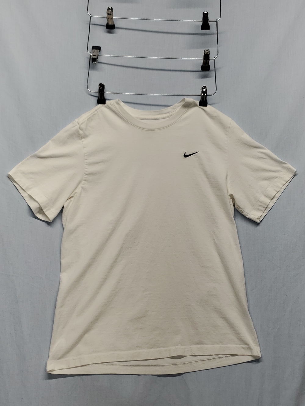 Nike Men’s Cream Short Sleeve Tee with Black Swoosh Logo #438